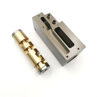 Peças originais giratórias da máquina impressora do CD SM102 Heidelberg do alojamento de válvula C5.028.301F do ósmio C5.028.302F