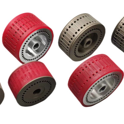 Roda de sucção resistente ao desgaste de cor vermelha de material de borracha/aço para peças de máquinas dobráveis ​​e acessórios de impressão offset