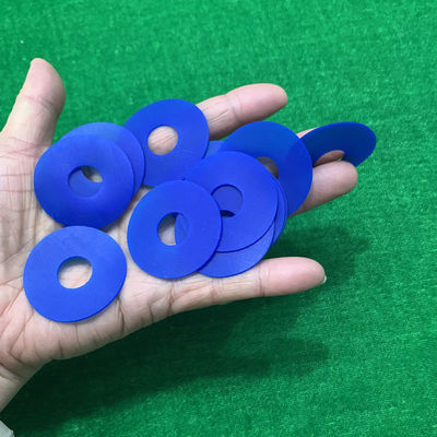 Formas azuis dos tamanhos de padrão da cor do otário de borracha liso de 38 x de 15 x de 0.8mm