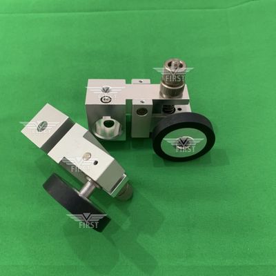 1 Conjunto de Forwarding Runner Assembly Bracket Rubber Wheel para Heidelberg SM74 SORM