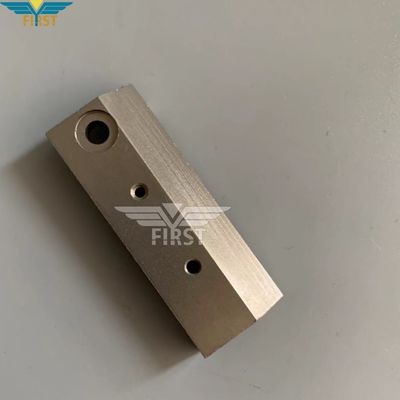 Fecho de livro universal para máquina de costura Muller Martini 3214 - Material de aço/metal Parte sobressalente de tamanho padrão