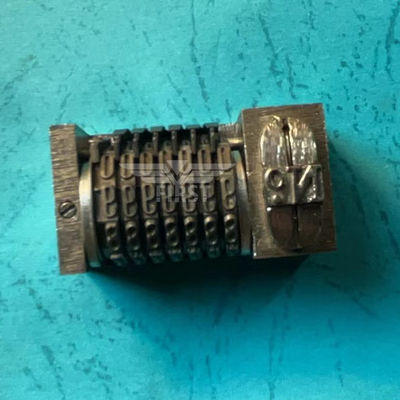 Máquina de número de letra de 6 dígitos reversa com material de ferro e longa vida útil para peças de impressão